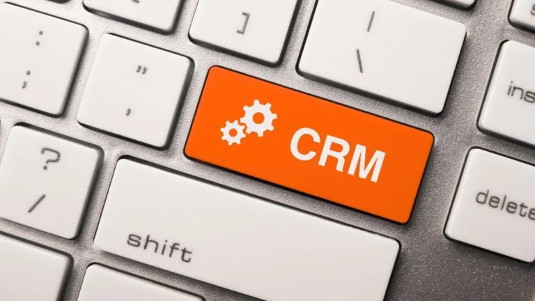 CRM em 2025: Os Melhores Sistemas e Como Usá-los para Impulsionar Seu Negócio